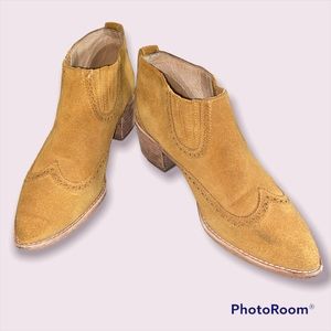 Leather western style Bootie Size 9 Madewell